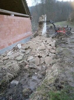 Minibagr, hydraulická svahovka - 9