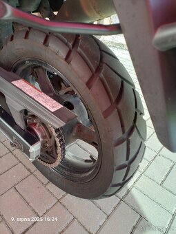 Prodám Suzuki DL 650 model 2008 - 9