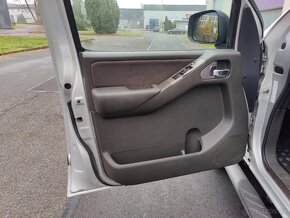 Nissan Navara 2,5 DCi 4x4 - 9