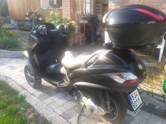 Prodám Piaggio MP3 125 - 9