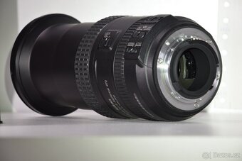 Nikon AF-S DX 18-200mm f/3.5-5.6G ED VR II top stav - 9