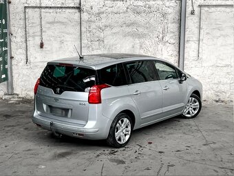 Peugeot 5008 - 9