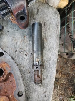 spodní víko hydrauliky zetor 4011 - 9