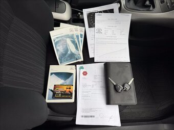 Toyota Auris 1,6 VVT-i,91kW - 9