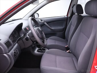 Škoda Octavia 1,6 MPI Tour CZ Trumf Klima (2009) - 9