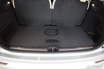 Volvo XC 90 2.0 D5 AWD 7 MÍST 173 kW 2018-DPH - 9
