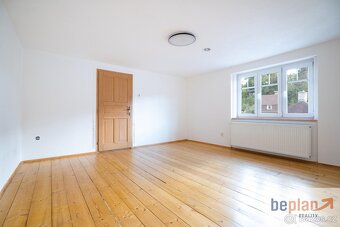 Prodej vícegeneračního rodinného domu, Boletice nad Labem - 9