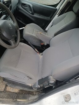 Peugeot Partner r.2012 1.6 Hdi 55 kw - 9