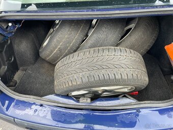 RENAULT THALIA EXPRESSION 1.4 MPi 55KW ČR 2004 - 9