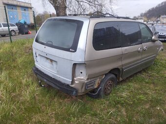 kia carnival 2.9 Cdri poctivy čyřhrnek - 9