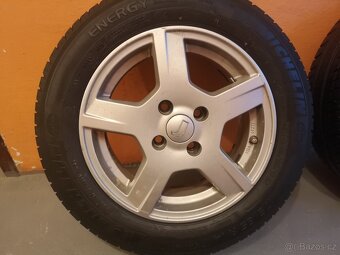 Prodám sadu letních pneu Michelin 175/65 R14 - 9