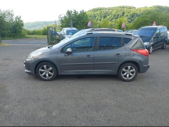 Peugeot 207 SW 1.6i-16V - 9