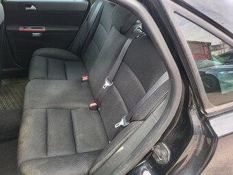 Volvo S40,1.6D,84kw,rok 2010,nová STK. - 9