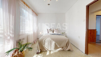 Mcely, prodej bytu 3+1 v OV, 75 m2 + 2 balkóny 10 m2, okr. N - 9