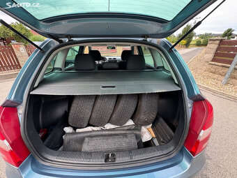 Škoda Fabia, 1.6i-77KW-KLIMATRON.VÝHŘEV.SED - 9