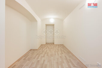 Prodej bytu 2+1, 56 m², Praha, ul. Čestmírova - 9