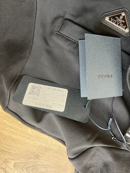 Černá mikina značky Prada - 9