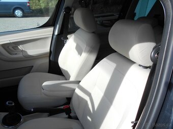ŠKODA ROOMSTER 1.6 TDI 66KW R.2012 SERVISNÍ KNÍŽKA - 9