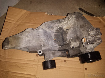 BMW veškeré díly z motoru N47D20A N47D20C 120D 318D 320D - 9