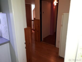 Pronajem Bytu v RD Lhotka - 9