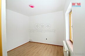 Prodej bytu 3+1, 65 m², Nový Bor, ul. Gen. Svobody - 9