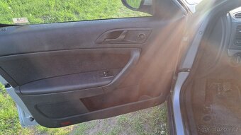 Prodám Škoda Yeti 2.0.TDI. 6.Kvalt rok.2011.Najeto 244.... - 9