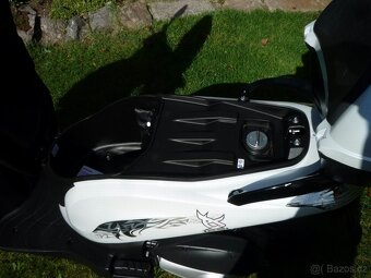 Skůtr Honda PES 125 r.v.2011 - 9