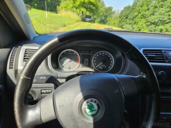 Škoda Roomster 1.6 16V Sport (77kW) - 9