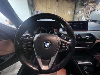 BMW G31 touring 530d xdrive - 9