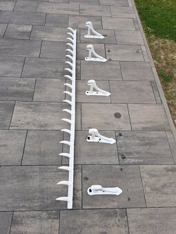 Řeznický věšák - 9