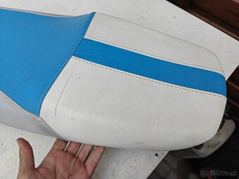 Suzuki GS 500  - plasty - sedačka - 9
