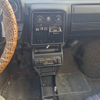 Skoda 120L Rok 1979 Original / Veteran - 9