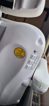 Prodám pedikérské křeslo - 9