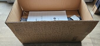 Držák na dva monitory až 32" - 9