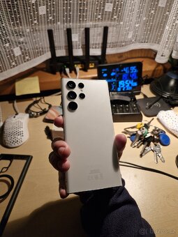 Samsung Galaxy S22 Ultra - 9