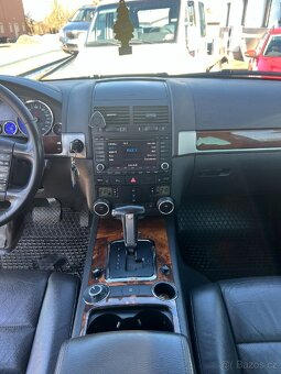 Volkswagen Touareg 3.0tdi 165kw - 9