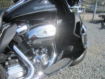 Harley-Davidson Electra Ultra Limited Twin 107 - 9