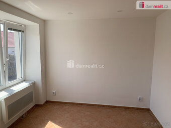 Pronájem nově zrekonstruovaného bytu 3+KK o ploše 44 m2, obe - 9
