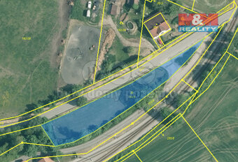 Prodej pozemku, 1642 m², Zlatá Koruna - 9