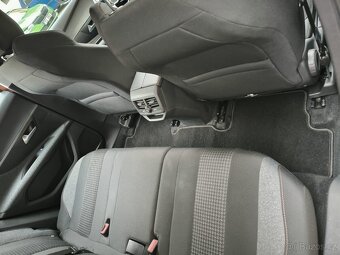 Peugeot 3008 1.2 PureTech Praha-Písek - 9