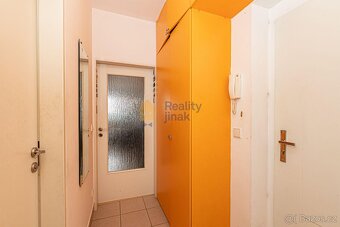 Pronájem bytu 1+kk, cihla, balkon, sklep, ul. Elektrárenská, - 9