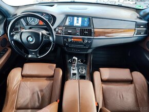 BMW X5 E70 3.0D 180KW SC/HUD/ČTENÍ ZNAČEK/PLNÝ SERVIS - 9