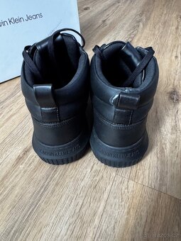 Pánské kotníkové boty Calvin Klein - vel.44 - 9