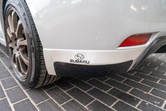 Subaru Impreza 2.0D - 9