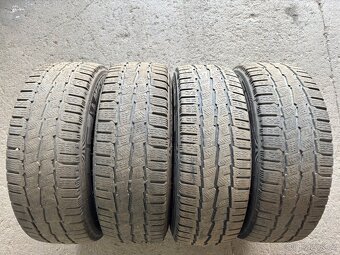 225/65 R16C Michelin - 9
