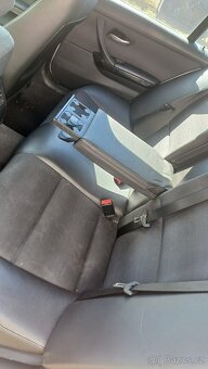 BMW e90 320i na díly - 9