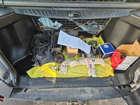 Land Rover Freelander, 1,8 86KW 4x4 na díly - 9