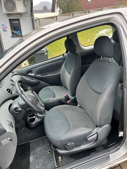 Toyota Yaris 1.4 D4d - 9