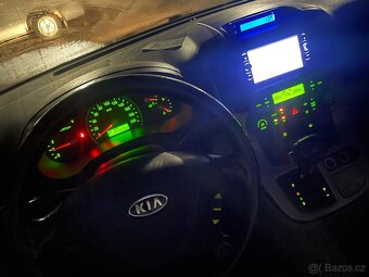 Kia Carnival Automatická převodovka - 9