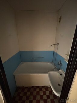 Prodej byt 2+1 OSVL, balkon, sklep - 9